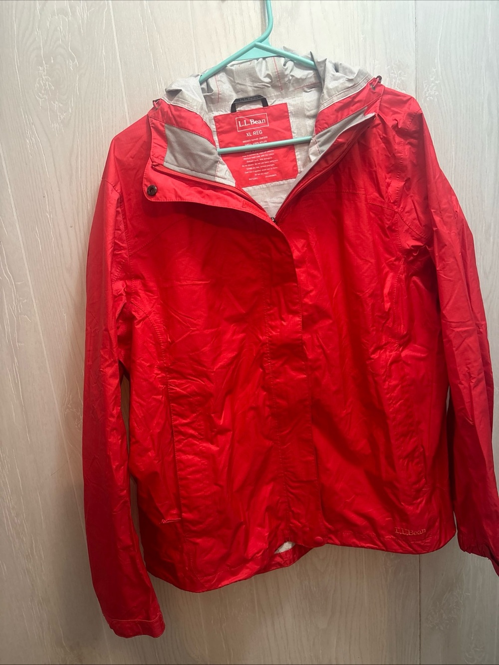 L.L. Bean Women's Bright Red Hooded Rain Jacket